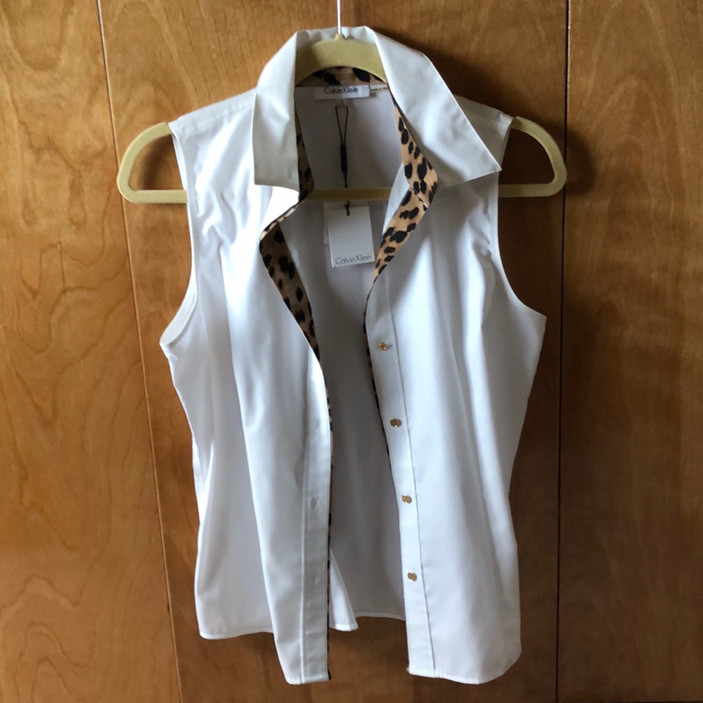 Calvin Klein sleeveless top cheetah Size S NWT